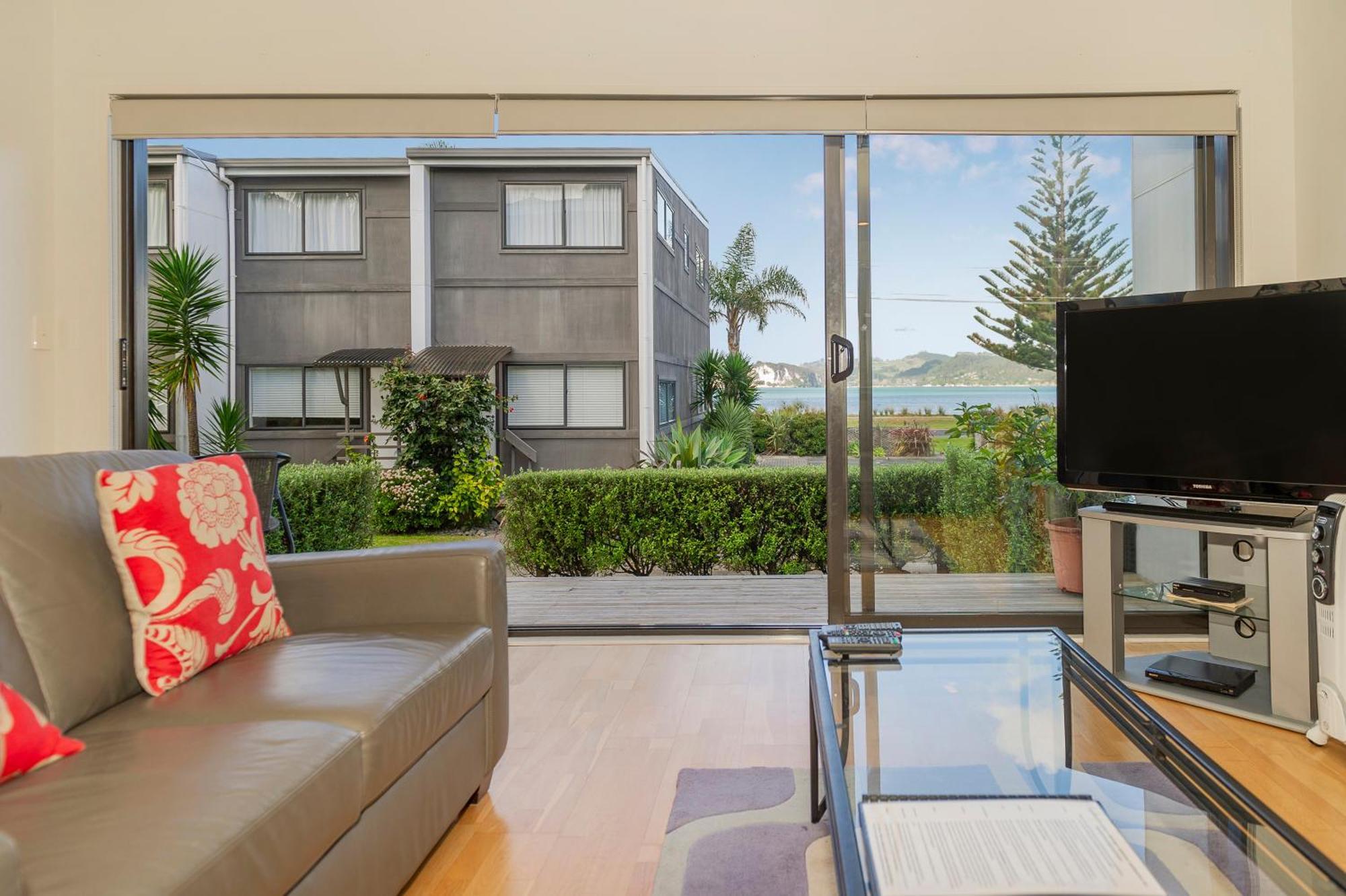 Aqua Soleil Beachfront Apartment Whitianga Dış mekan fotoğraf